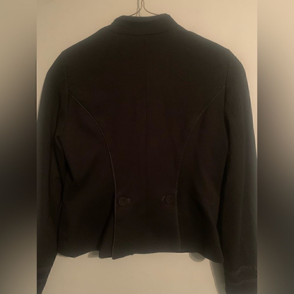 Kenar Jacket - Picture 3 of 6